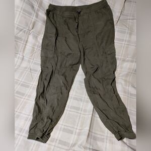 Mossimo Women's Green Cargo Joggers Size XL